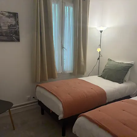 Hotel Nouvel Paris