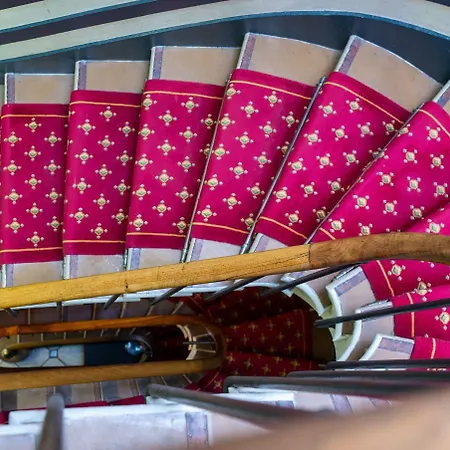 Hotel Nouvel Paris