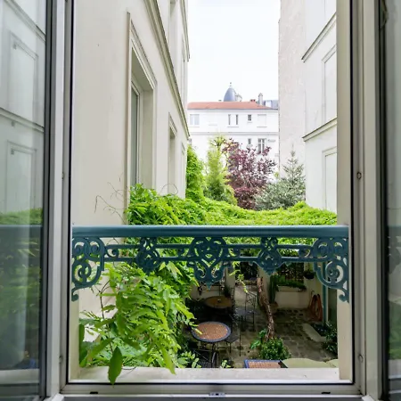 Nouvel Отель Париж